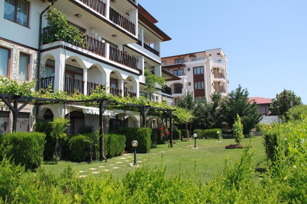 Bademite Apartments Sveti Vlas Exterior photo
