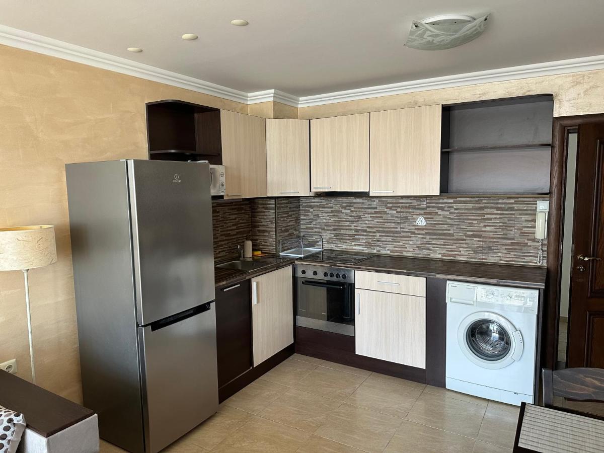 Bademite Apartments Sveti Vlas Exterior photo