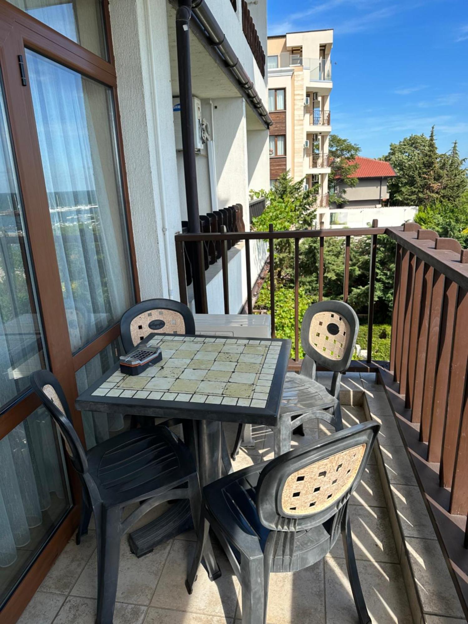 Bademite Apartments Sveti Vlas Exterior photo