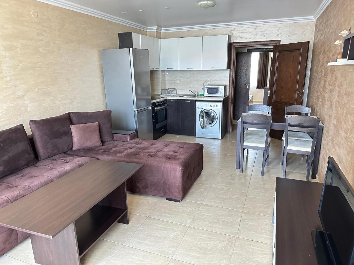 Bademite Apartments Sveti Vlas Exterior photo